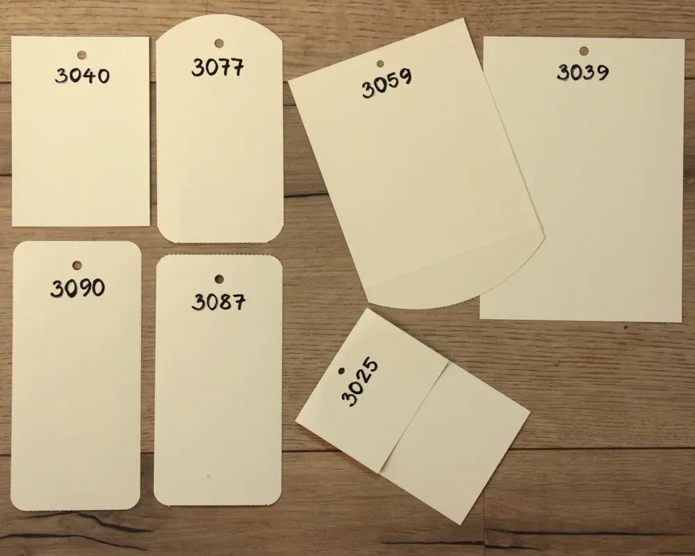 Hängetiketter 3040, 3077, 3059, 3039, 3090, 3087 och 3025